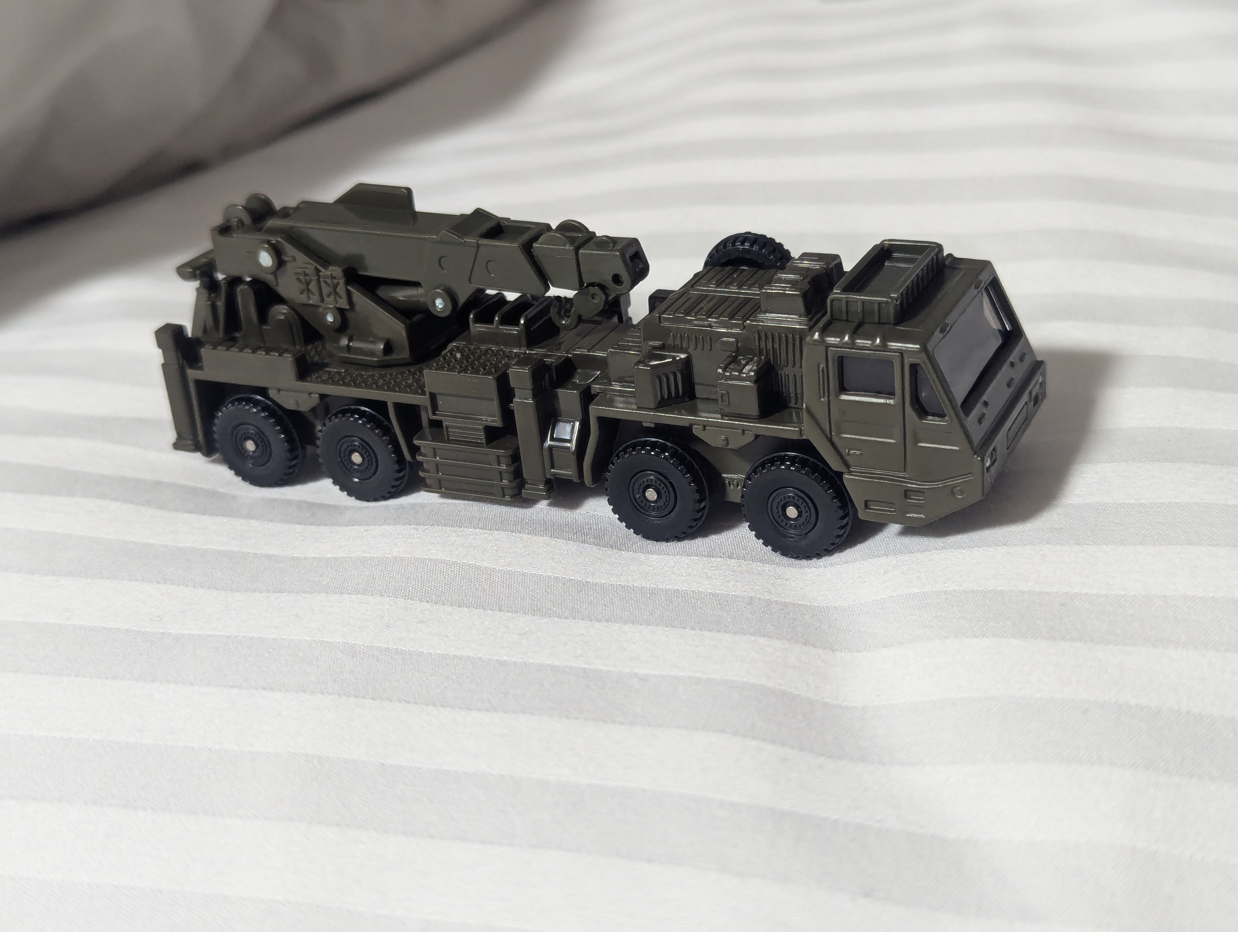 トミカ 重装輪回収車